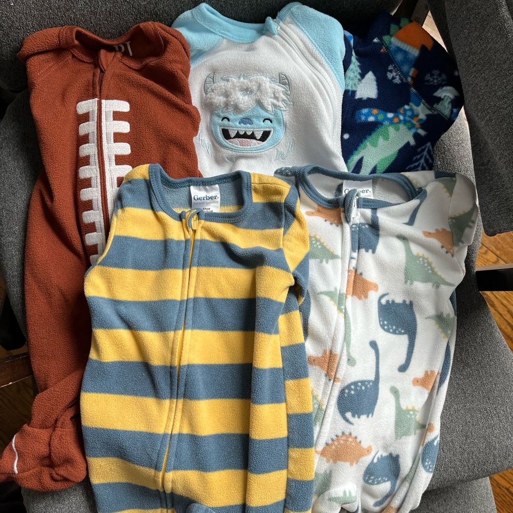 Five fleece 3m footies